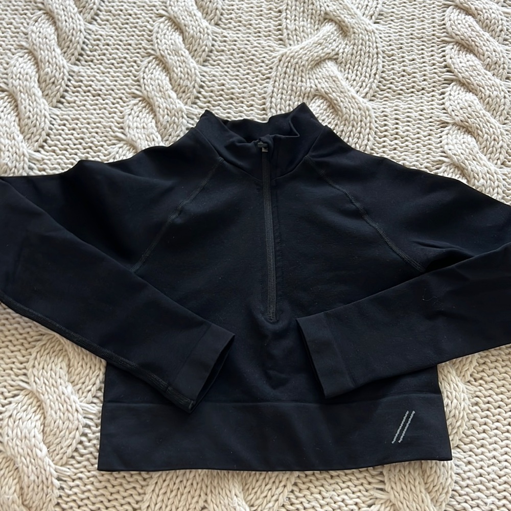 TALA Aster crop - 1/2 zip cropped long sleeve